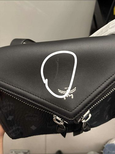 Torebka MCM DIAMANT (defekt) na Arena.pl