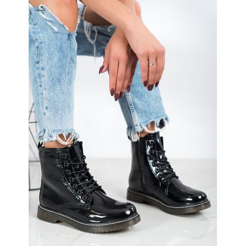 Lakierowane Modne Workery r.39 na Arena.pl