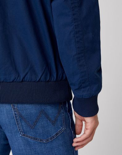 KURTKA PRZEJŚCIOWA WRANGLER THE BOMBER NAVY W4E16P114 S na Arena.pl