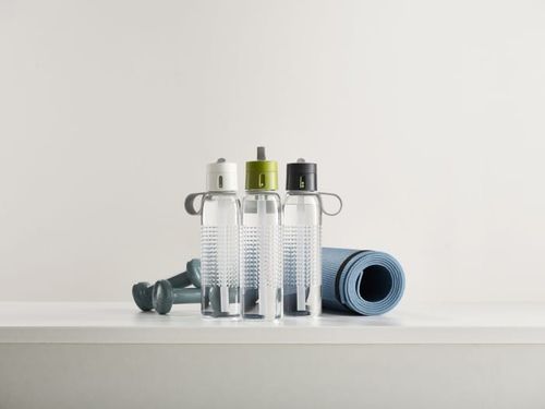 Butelka na wodę Dot Active 750 ml biała Joseph Joseph na Arena.pl