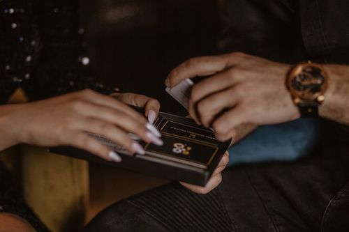 Gra w Relacje - dla par, UMACNIA WIĘZI W ZWIĄZKU! Prezent dla niej / niego na Arena.pl