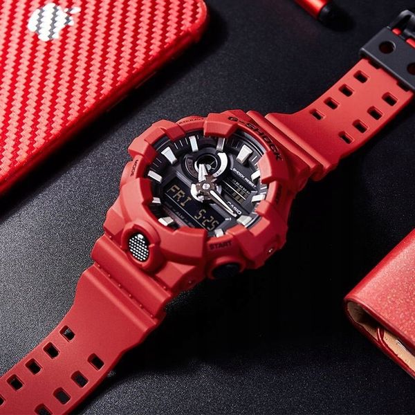 Zegarek męski Casio G-SHOCK Casio-GA-700-4AER zdjęcie 3