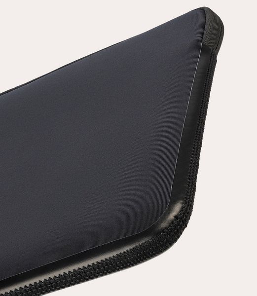 etui na notebooka tucano bf-e-mb213-bk elements 2 dla macbook air/pro zdjęcie 5