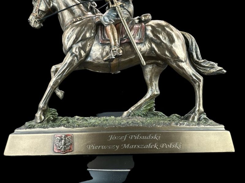 JÓZEF PIŁSUDSKI NA KONIU VERONESE (CU02637A4) zdjęcie 9