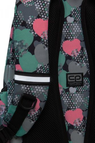 Plecak CoolPack BASIC PLUS w turkusowe serca, MINTY HEARTS (B03018) na Arena.pl
