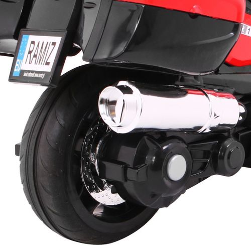 Motorek Ścigacz Czerwony na Arena.pl