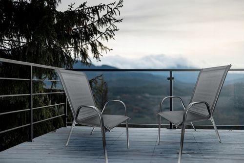 ZESTAW MEBLI OGRODOWYCH BALKON TARAS STÓŁ FI60 + 4x KRZESŁA MINORKA SZARE na Arena.pl
