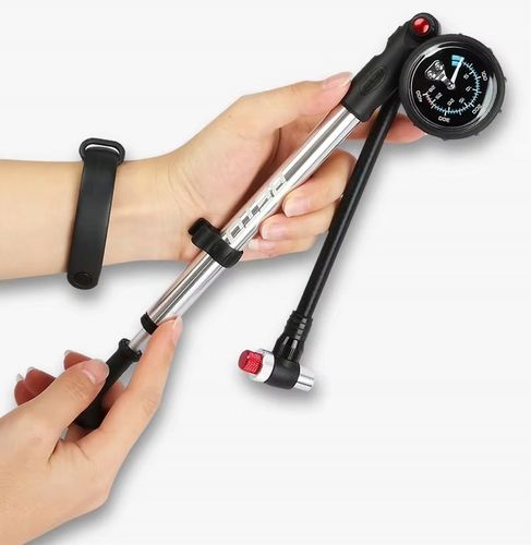 POMPKA RĘCZNA DO AMORTYZATORÓW 300PSI ALUMINIOWA + UCHWYT MANOMETR DAMPERÓW na Arena.pl