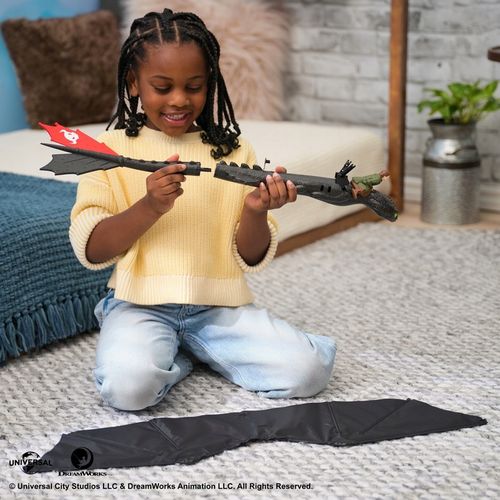 JAK WYTRESOWAĆ SMOKA INTERAKTYWNA LATAJĄCA FIGURKA SZCZERBATEK RC na Arena.pl