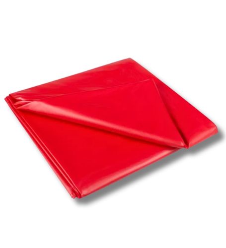 Czerwone prześcieradło do mokrych zabaw na Arena.pl