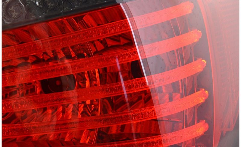 Lampy DIODOWE BMW E60 03-07 RED SMOKE LED SEQ zdjęcie 5