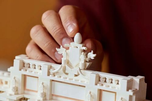 21062 - lego architecture - fontanna di trevi na Arena.pl