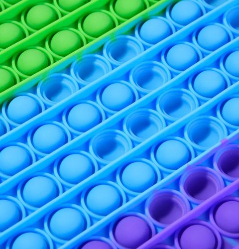 ZABAWKA SENSORYCZNA SQUARE 30X30 RAINBOW na Arena.pl