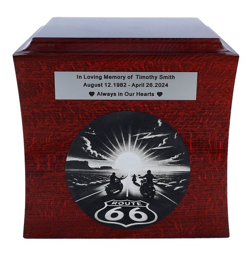 Urna na prochy z motywem Route 66 / Plakietka na Arena.pl