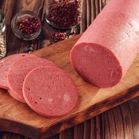 BATON MIĘSO DROBIOWE DLA PSA KIEŁBASA MORTADELA 1KG X10.- MIĘSNE SMAKI