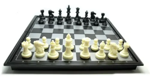 WARCABY MAGNETYCZNE SZACHY TURYSTYCZNE 24 x 24 cm na Arena.pl