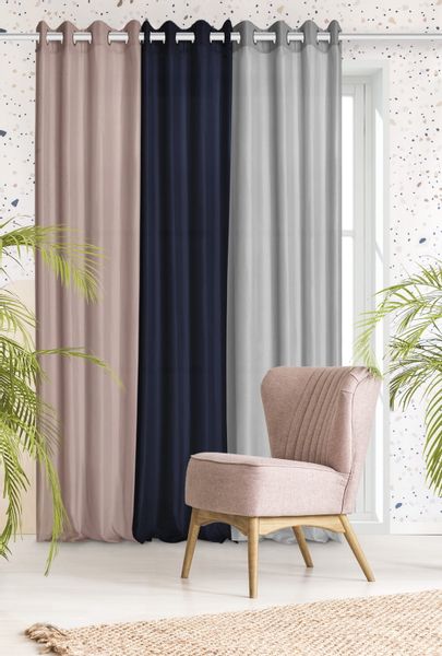 Zasłona gotowa na przelotkach VIVA 140x250 granatowa zdjęcie 6