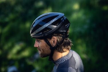 Kask rowerowy Abus Viantor szosa gravel czerwony czarny biały r. L 58-62 cm na Arena.pl