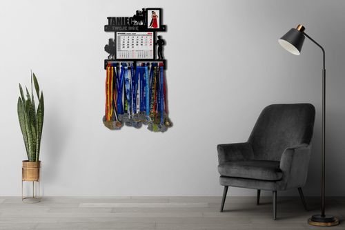 Wieszak na medale TANIEC z kalendarzem i ramką na zdjęcie twoje imię 390.1 na Arena.pl