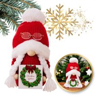 krasnal skrzat stojący czerwony w okularach boże narodzenie 24cm ksn167