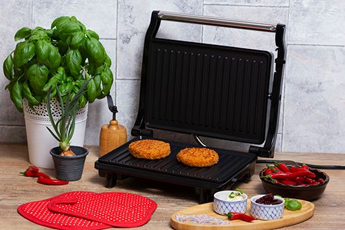 CR 3044 Grill elektryczny na Arena.pl