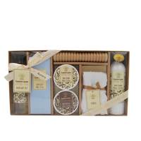 Aurora Zestaw prezentowy z masażerem Biała herbata