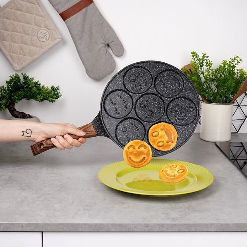 patelnia granitowa do 7 placuszków z uśmieszkami black&wood 199008 na Arena.pl