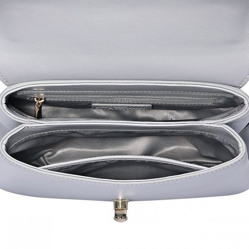 Szara listonoszka na Arena.pl