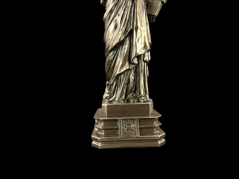 ORYGINALNA RZEŹBA STATUA WOLNOŚCI - VERONESE (WU75727A1) zdjęcie 4