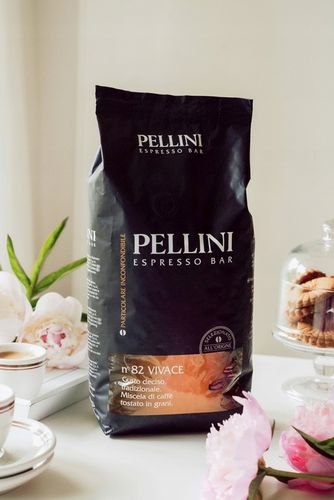 Kawa ziarnista PELLINI ESPRESSO BAR VIVACE 1kg | renomowana włoska palarnia na Arena.pl
