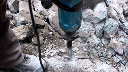 Młot wyburzeniowy Makita HM1317C na Arena.pl