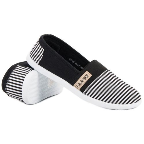 Slipony W Paski r.39 na Arena.pl