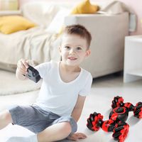 SAMOCHÓD ZDALNIE STEROWANY GESTAMI REKĄ 4X4 PILOT RC DRIFT CAR KOŁA DUŻE