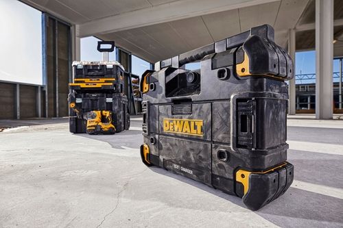Radio budowlane Bluetooth TSTAK DEWALT DWST1-81078 z funkcją ładowarki na Arena.pl