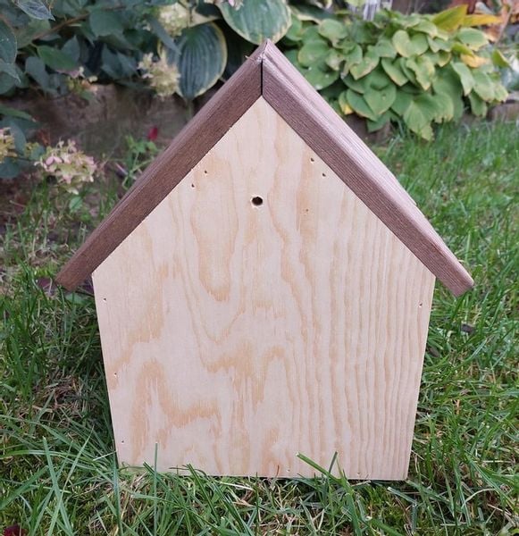 Budka domek dla wiewiórek zdjęcie 6
