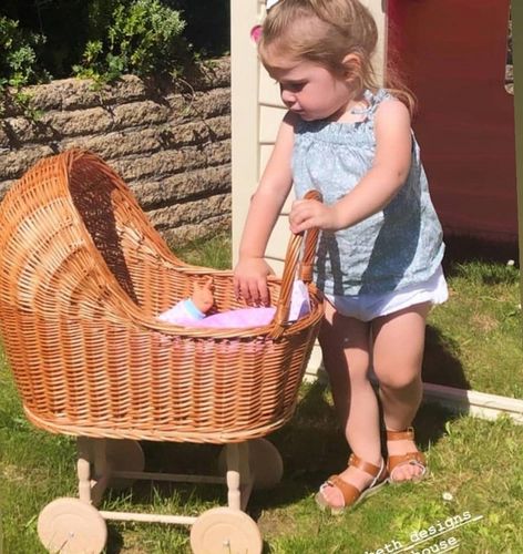 Wózek wiklinowy dla lalek NATURALNY pchacz pościel na Arena.pl