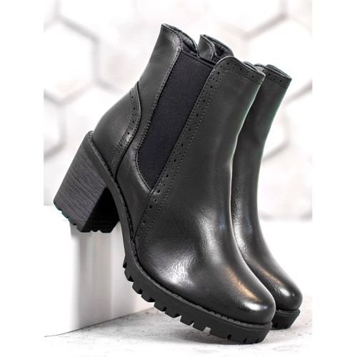 Wsuwane Botki Na Platformie r.36 na Arena.pl