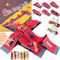 ZESTAW FINGERBOARD SKATEPARK 6w1 DZIECI 6 RAMP + 6 DESKOROLEK + PODSTAWKA
