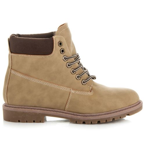 Traperki r.41 na Arena.pl