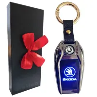 ZAPALNICZKA ŻAROWA SKODA ELEGANCKI BRELOK DO KLUCZY LOGO LED ETUI KOKARDKA