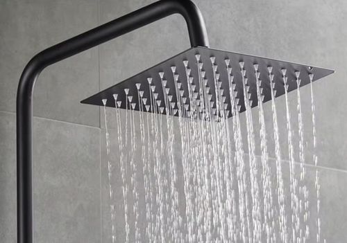 DESZCZOWNICA PRYSZNICOWA CZARNA NATRYSKOWA PRYSZNICA KWADRATOWA 25 CM na Arena.pl