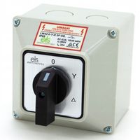 ŁĄCZNIK KRZYWKOWY 32A GWIAZDA TRÓJKĄT W OBUDOWIE