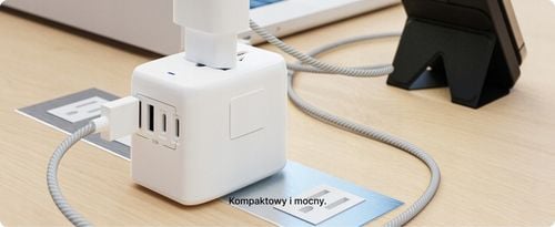 Adapter Podróżny VOOMY Z Ponad 170 Narodów - 2 Usb A 2 Usbc Biały na Arena.pl