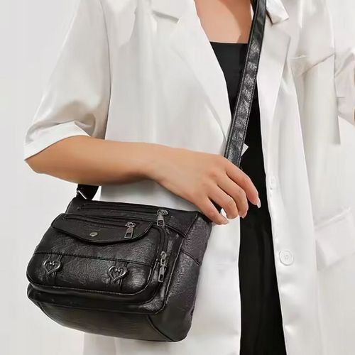 Torebka Damska MAŁA CZARNA na Ramię W serca Pojemna Kuferek Dużo Kieszonek na Arena.pl