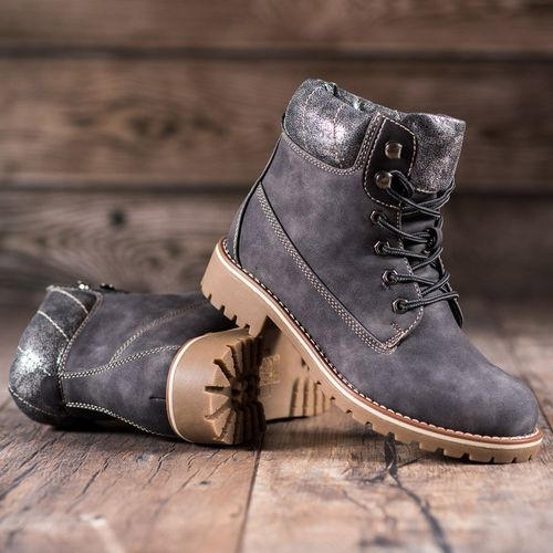 Wiązane Trapery r.39 na Arena.pl