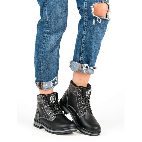 Wygodne traperki r.39 na Arena.pl