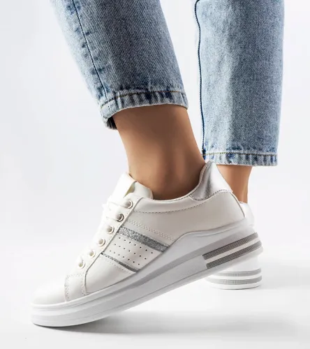 Białe sneakersy na platformie Lanoie 37 na Arena.pl