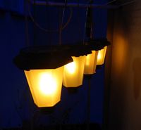 Lampka ogrodowa 4 lampki z efektem płomienia stojąca lub wisząca 12led