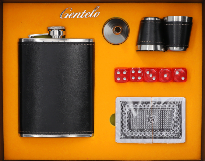 Piersiówka w Zestawie w Opakowaniu Prezentowym zdjęcie 1