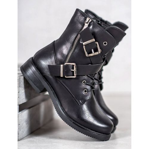 Czarne Workery r.39 na Arena.pl